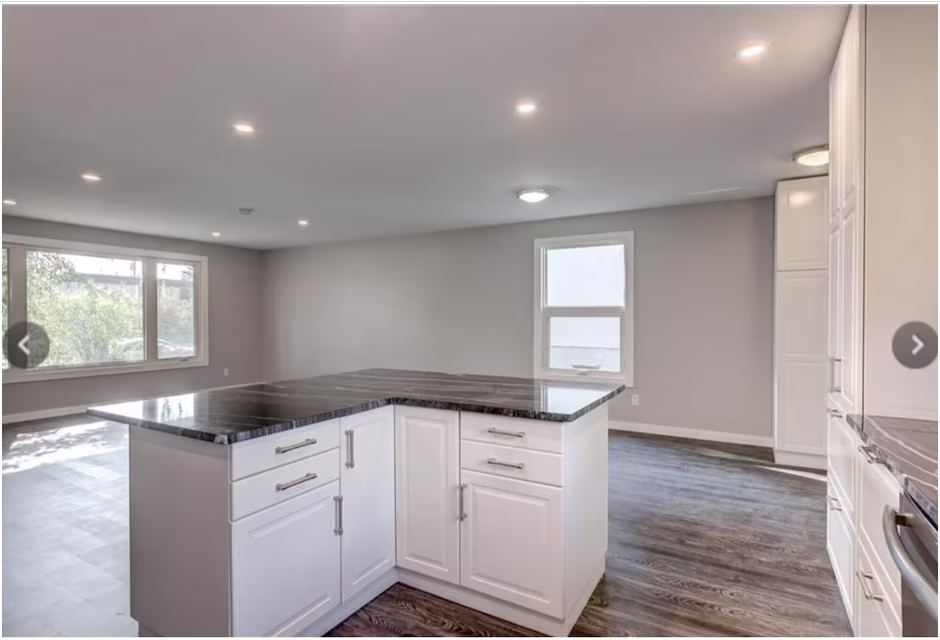  Kitchen Design & Site Visit
